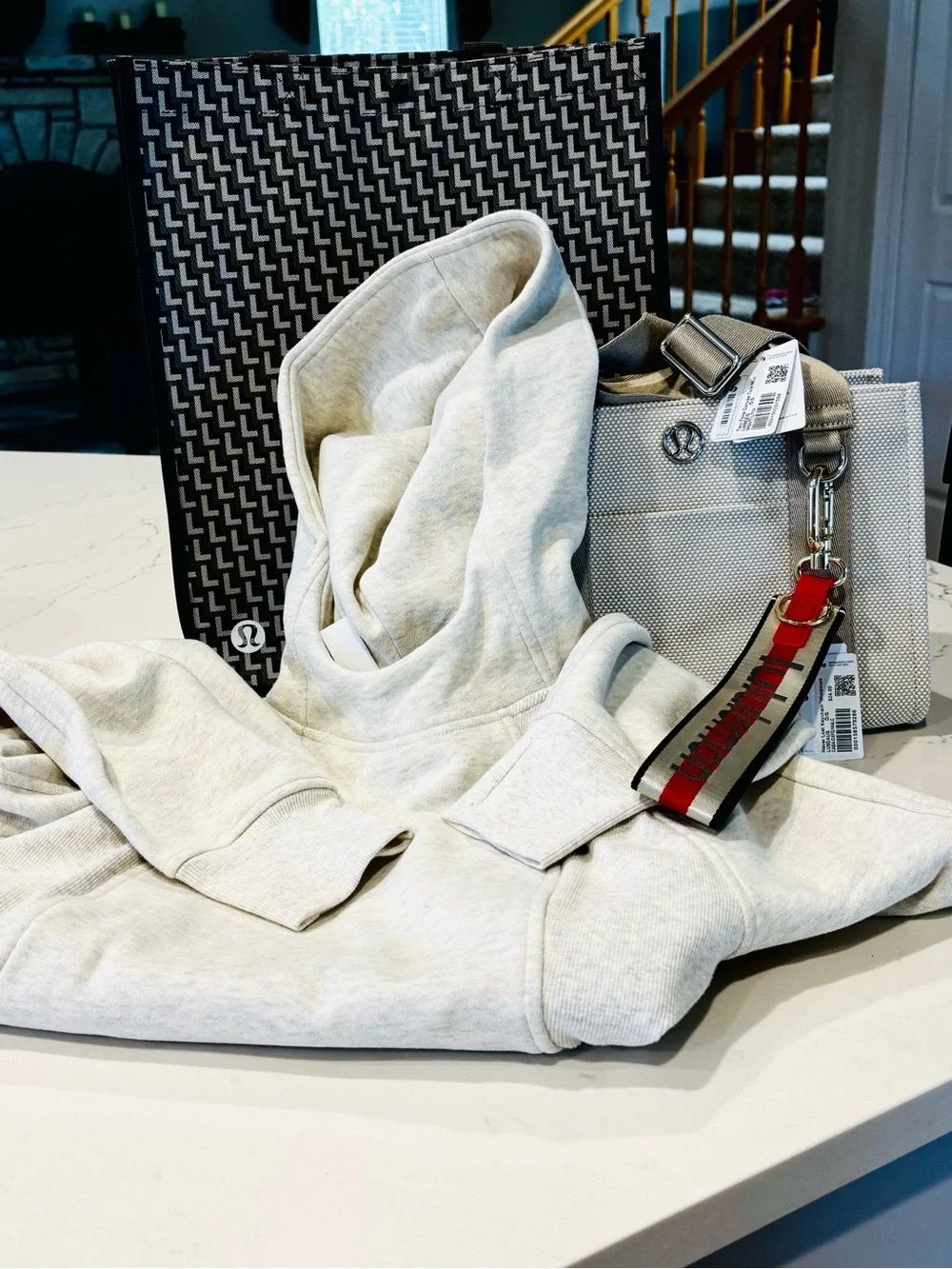 Lululemon BUNDLE– Scuba + Canvas Tote + Never Lost Keychain + Gift Bag NWT